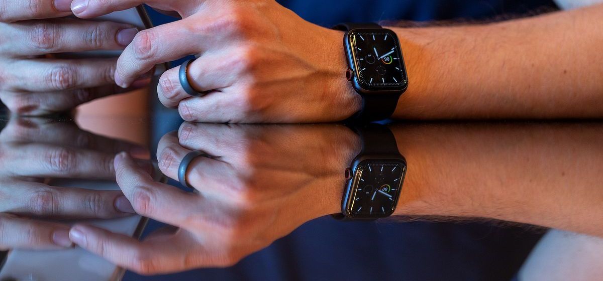 Apple готовит поддержку спутниковой связи для Apple Watch