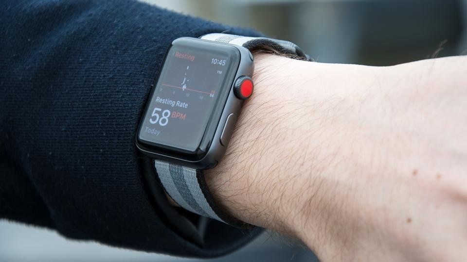 Apple Watch SE 3 не выйдут в этом году