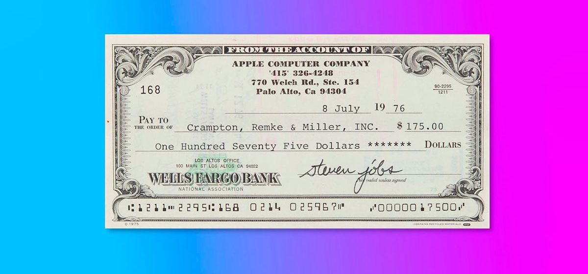 Чек, подписанный Стивом Джобсом, был продан на аукционе более чем за 100 000 долларов США