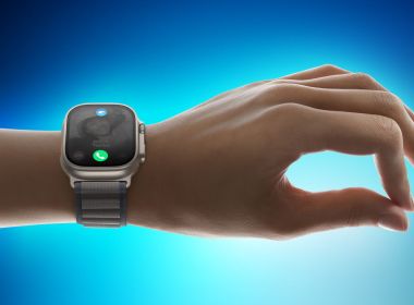 Что сделать с помощью жеста двойного касания на Apple Watch?