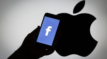 Apple и Facebook обсуждали идеи "расчета доходов" в прошлом