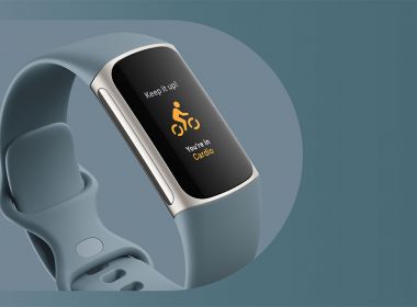 Fitbit представила фитнес-браслет Fitbit Charge 5