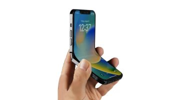 Зовнішній дисплей складного iPhone, ходять чутки, матиме камеру з отвором