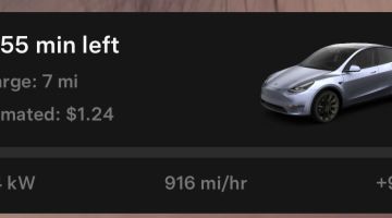 Tesla показує статус зарядки без розблокування iPhone