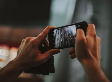Як перетворити кілька Live-фото в одне відео прямо на iPhone?