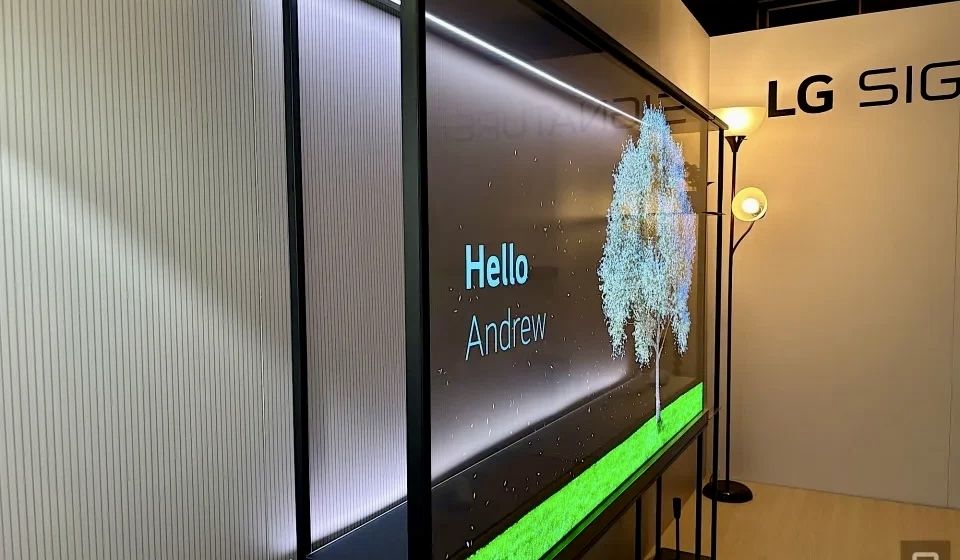 LG выпускает первый в мире беспроводной телевизор с прозрачным OLED-экраном