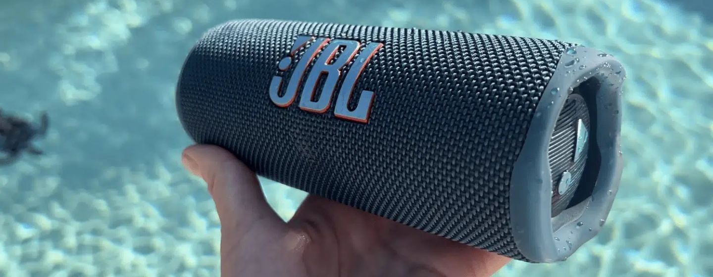 Огляд JBL Flip 6: потужна портативна колонка Огляд JBL Flip 6: потужна портативна колонка