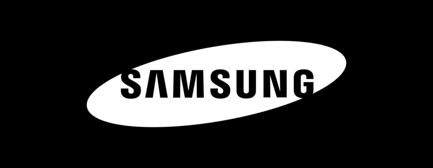 Samsung представила первый полностью безрамочный дисплей для смартфонов