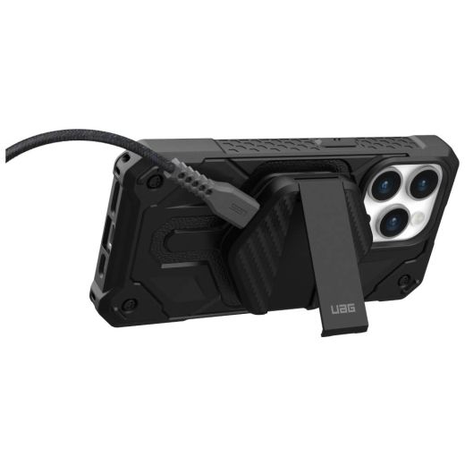 Беспроводная зарядка UAG Wireless Charging Pad With Stand Black/Carbon Fiber (9B4410114042)