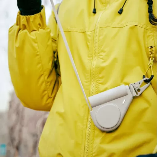 Повербанк MChaos Wearable Power Bank 5000 mAh with Carabiner and Retractable Cable USB-C Porcelain White
