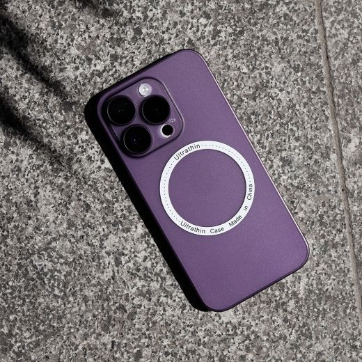 Ультратонкий чехол CasePro Ultra Thin MagSafe с защитой камеры Purple для iPhone 14 Pro