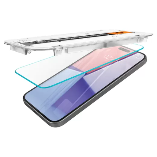 Защитное стекло Spigen Glas.TR EZFIT HD (1 шт.) для iPhone 15 (AGL06907)