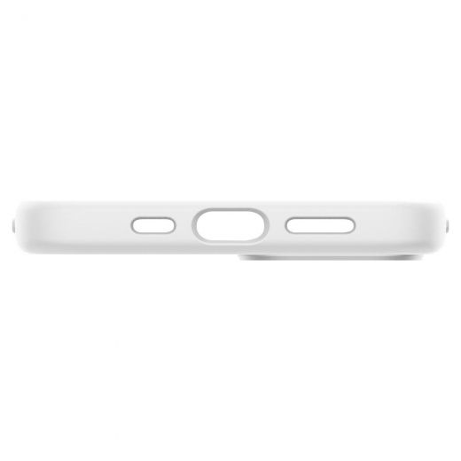 Чохол Spigen Silicone Fit White для iPhone 13 (ACS03549)