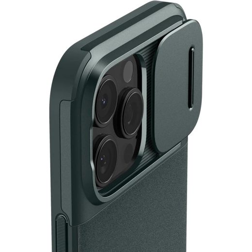 Чехол с защитой камеры Spigen Optik Armor MagSafe Abyss Green для iPhone 16 Pro Max (ACS08016)