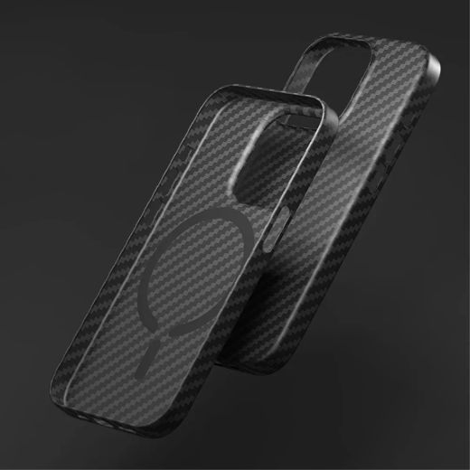 Чохол Momax Carbon Fiber Texture Magnetic Protective для iPhone 14 Plus