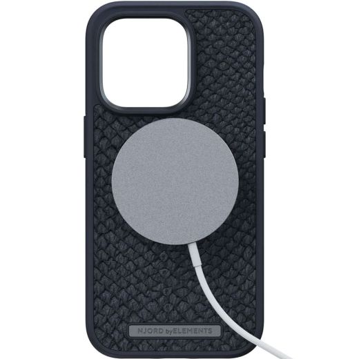 Чехол Njord Salmon Leather Case Black with Magsafe для iPhone 14 Pro (NA43SL00)