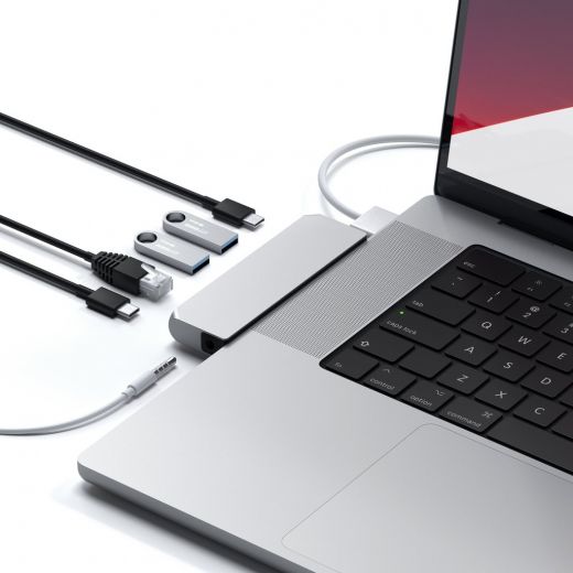 Адаптер Satechi Pro Hub Mini Silver (ST-UCPHMIS) для MacBook Pro 14' | MacBook Pro 16' M1