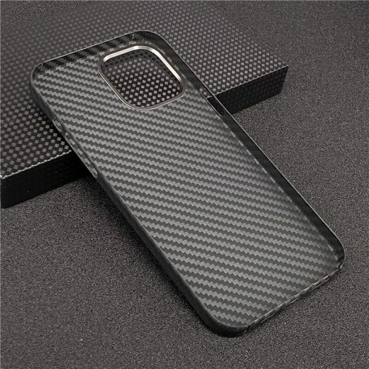 Карбоновый чехол CasePro Premium Carbon Case Black для iPhone 14 Pro