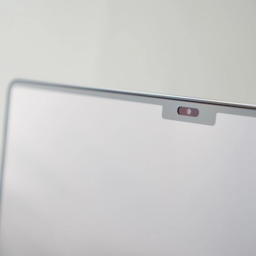 Защитное стекло Moshi iVisor XT Clear Screen Protector Black (Clear/Glossy) для MacBook Pro 16" M1 | M2 (2021 | 2023) (99MO040917)