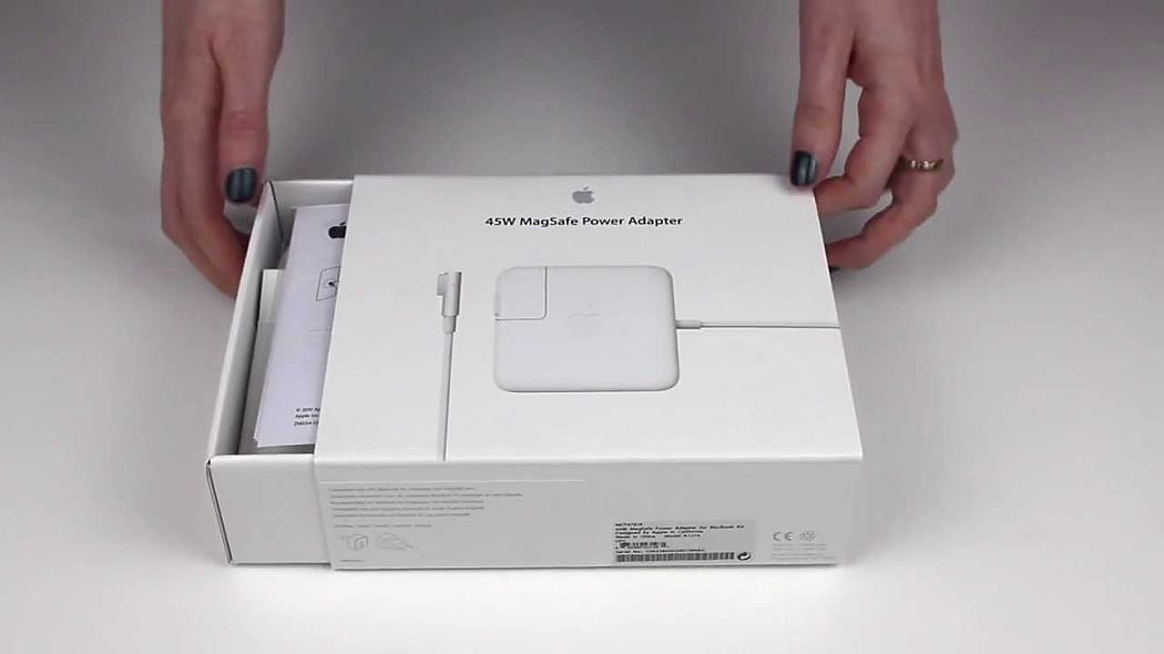 Оригинальное зарядное устройство Apple MagSafe 45W (MC747) для MacBook Air
